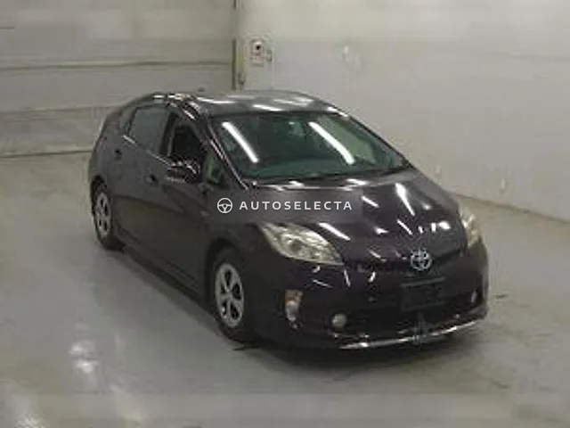 Toyota Prius 2012, auction grade 3.5