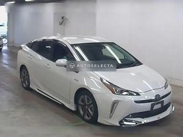 Toyota Prius 2019, auction grade 3.5