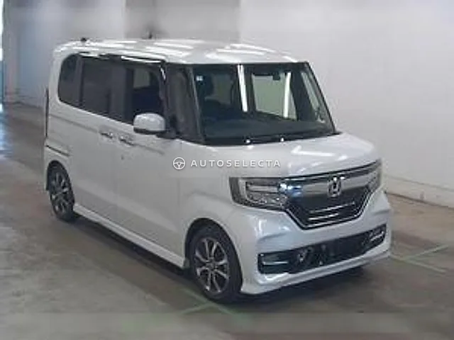 Honda N-BOX Custom 2019