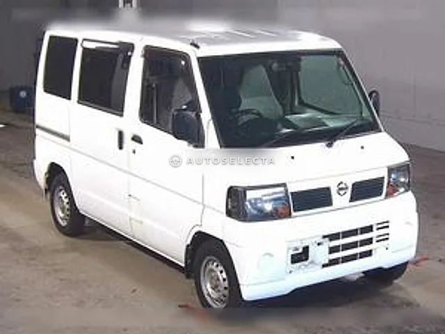 Nissan Clipper Van 2012, auction grade 3.5