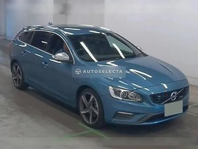 Volvo V60 2014, auction grade 4