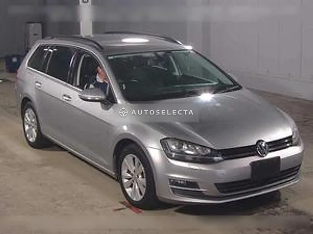 Volkswagen Golf Variant 2015, auction grade 4