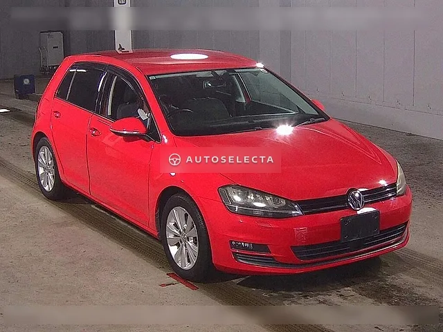 Volkswagen Golf 2013, auction grade 4