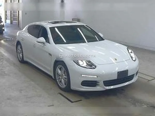 Porsche Panamera 2013, auction grade 4