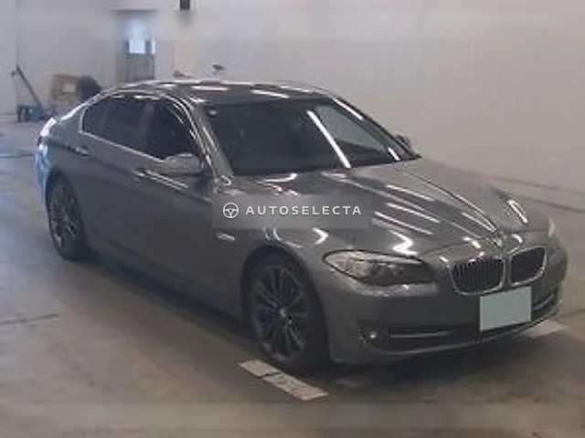 BMW 5 Series 2010, auction grade 3.5