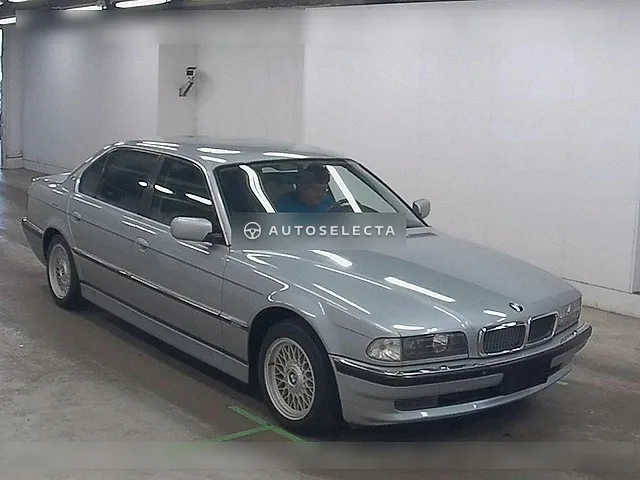 BMW 7 Series 1996, auction grade 4
