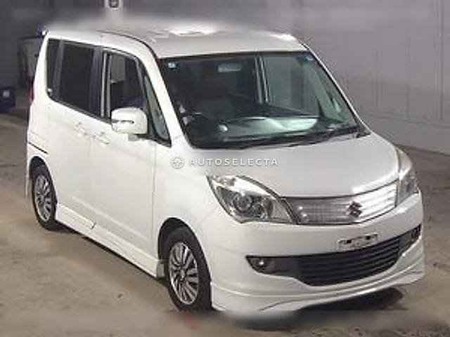 Suzuki Solio 2011, auction grade 3.5