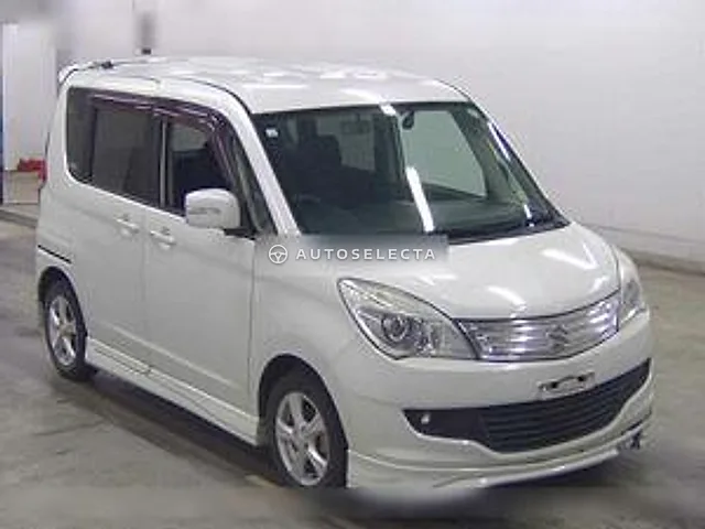Suzuki Solio 2011, auction grade 3.5
