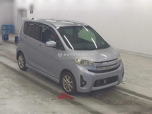 Mitsubishi eK Custom 2013