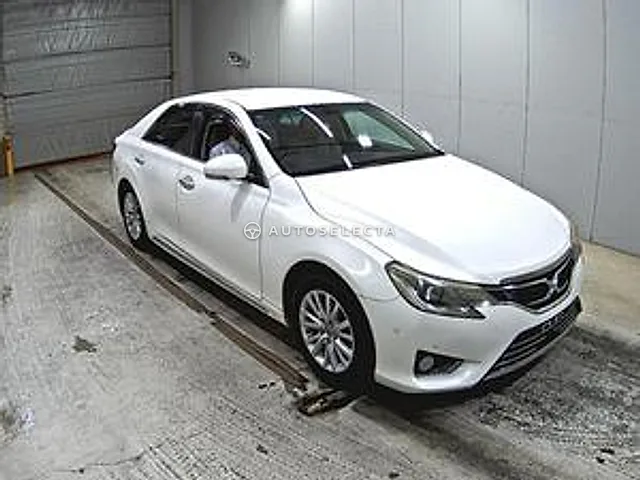 Toyota Mark X 2013, auction grade 3.5