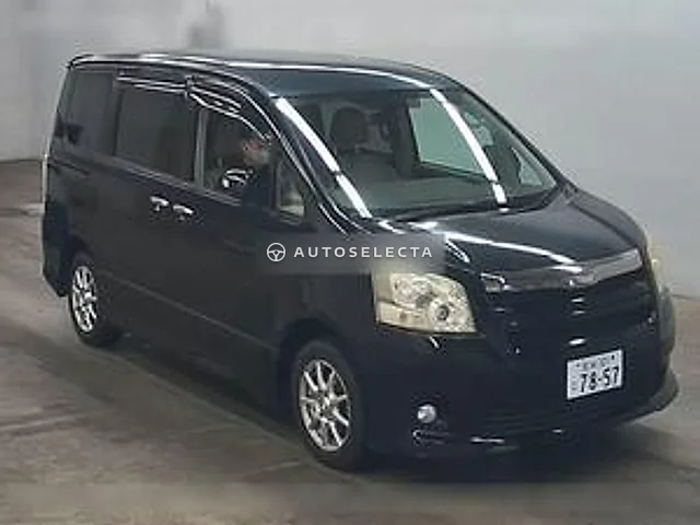 Toyota Noah 2009, auction grade 3