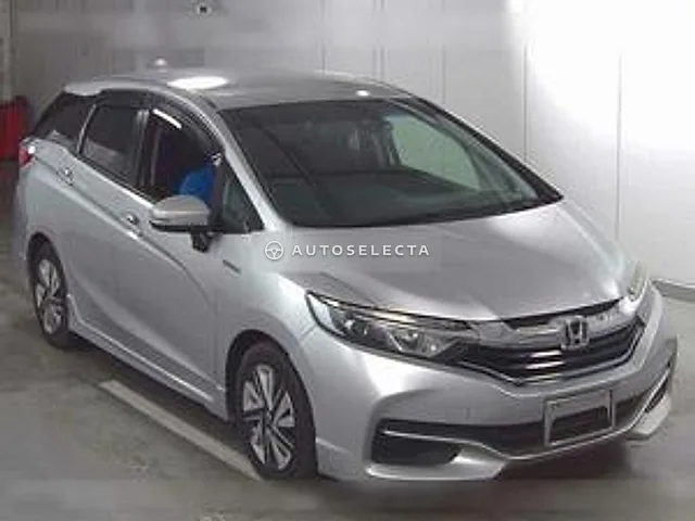 Honda Shuttle 2016, auction grade R