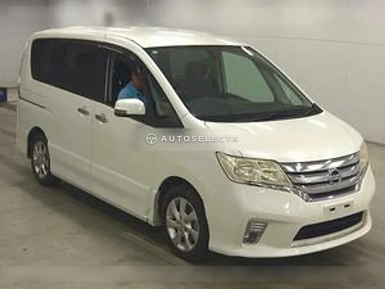 Nissan Serena 2011, photo 1 of 1