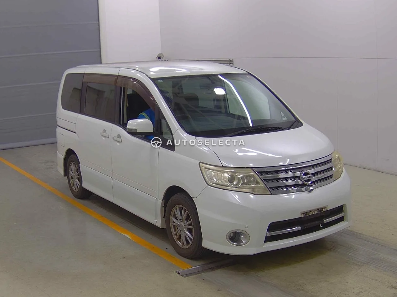 Nissan Serena 2009, photo 1 of 1
