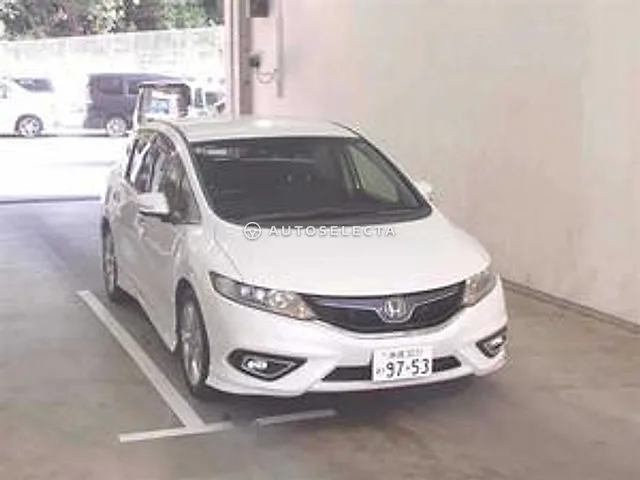 Honda Jade 2015, auction grade 3.5