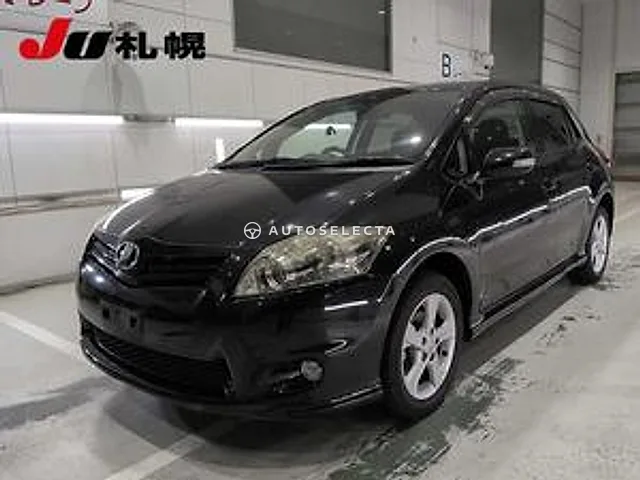 Toyota Auris 2011, auction grade R