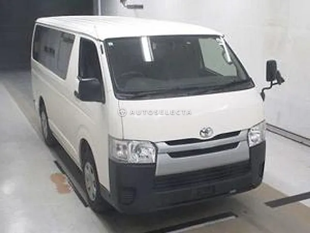 Toyota Hiace Van 2014, auction grade R
