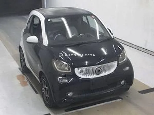 Smart Fortwo Cabrio 2016, auction grade 3.5