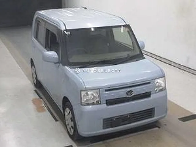 Daihatsu Move Conte 2013, auction grade 3
