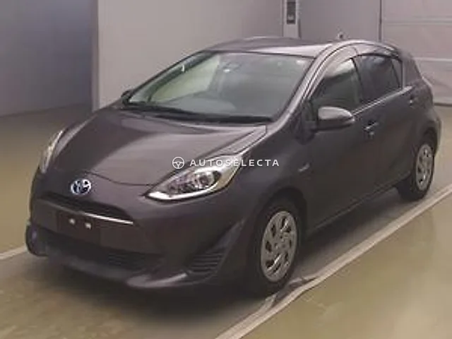 Toyota Aqua 2017, auction grade 3.5