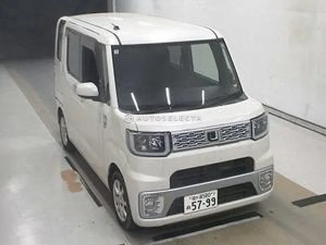 Daihatsu Wake 2015, auction grade R