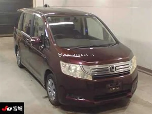 Honda Stepwgn 2010, auction grade RA
