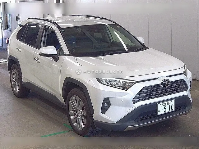Toyota RAV4 2022, auction grade 5