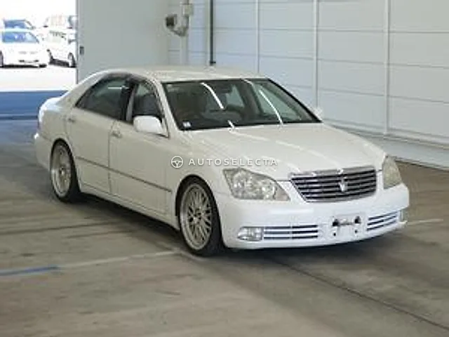 Toyota Crown 2008, auction grade 3.5