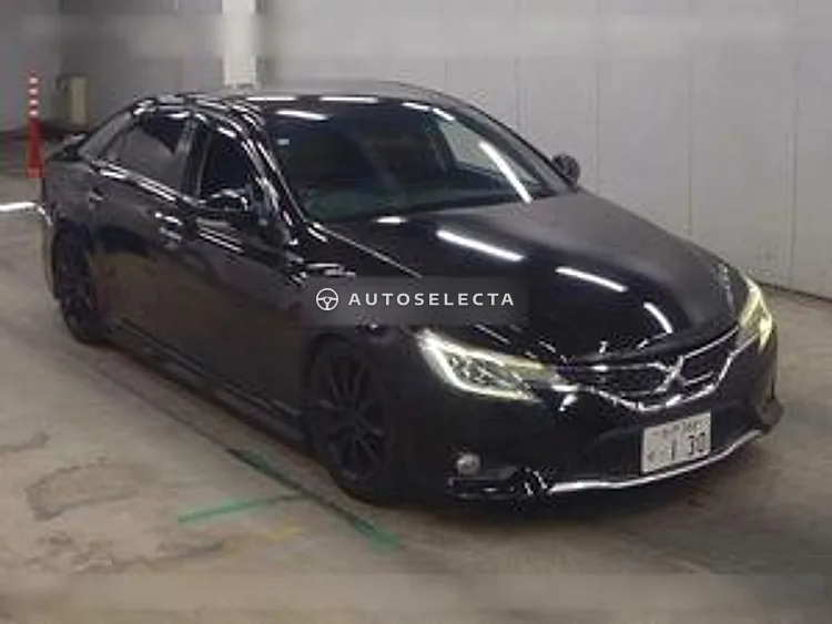 Toyota Mark X 2012, photo 1 of 6