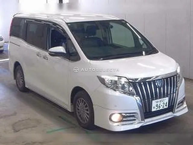 Toyota Esquire 2016, auction grade 4.5