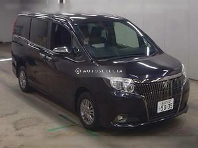 Toyota Esquire 2017, auction grade 4