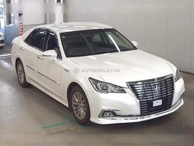 Toyota Crown Hybrid 2016, auction grade 3.5