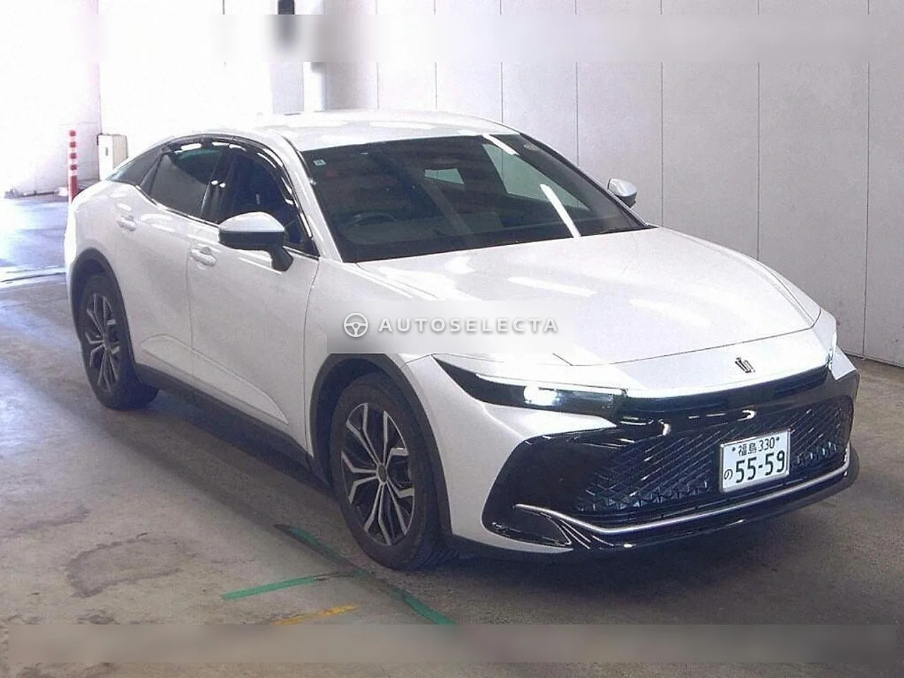 Toyota Crown Crossover 2022, photo 1 of 1
