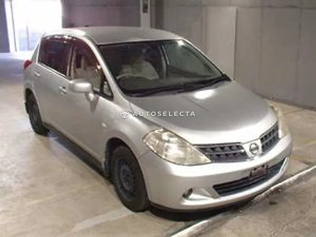 Nissan Tiida 2011, auction grade 3.5