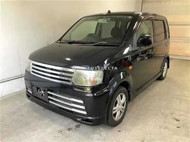 Nissan Otti 2007, auction grade 3
