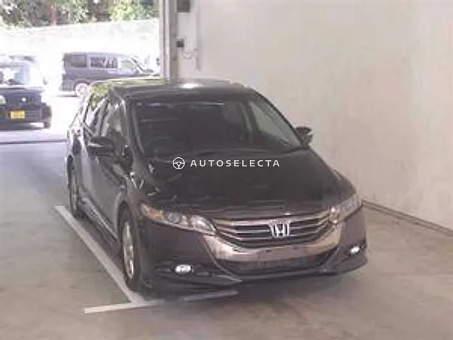 Honda Odyssey 2011, auction grade 3.5