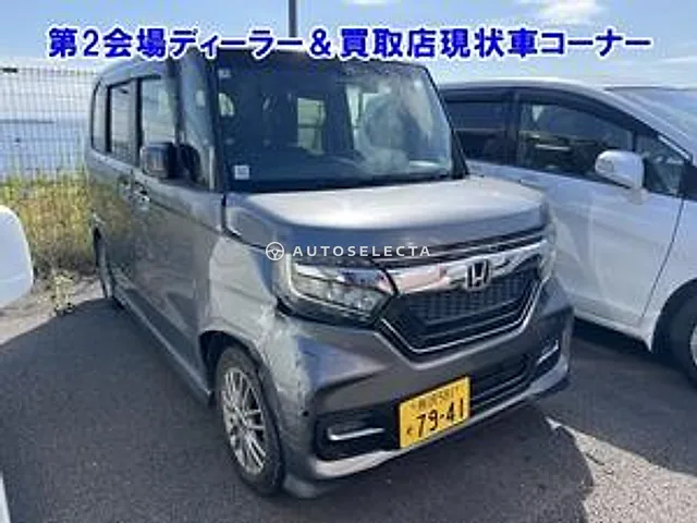 Honda N-BOX Custom 2019