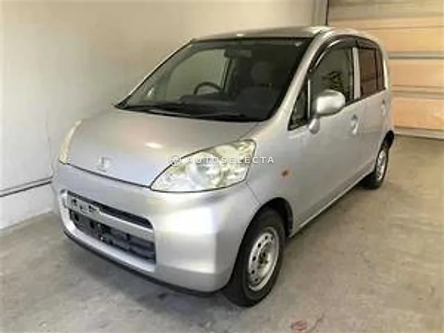 Honda Life 2007, auction grade R