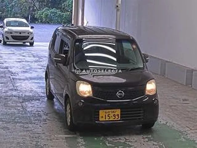 Nissan Moco 2012, auction grade 3