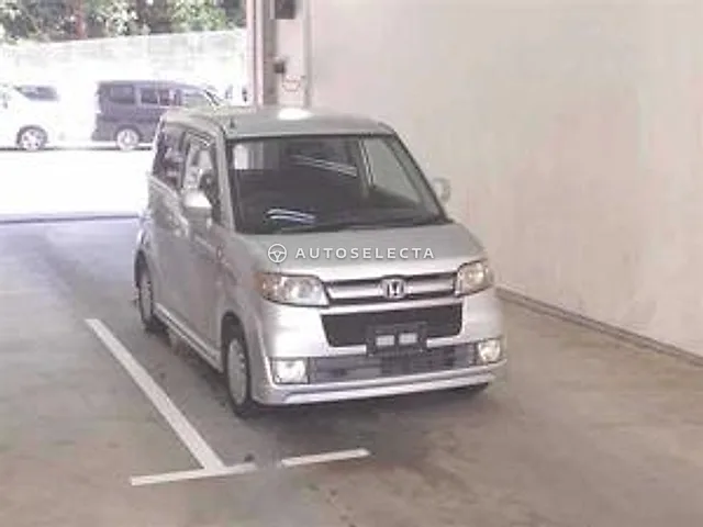 Honda Zest 2007, auction grade 3