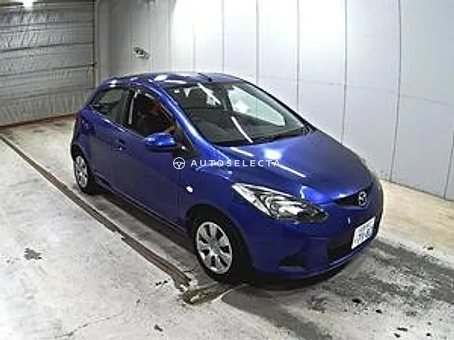 Mazda Demio 2010, auction grade 4