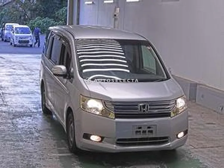 Honda Stepwgn 2010, photo 1 of 1