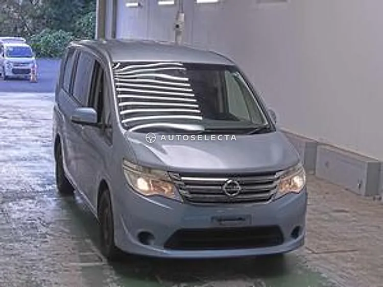 Nissan Serena 2014, photo 1 of 1