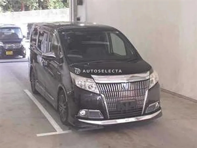 Toyota Esquire 2014, auction grade 3.5