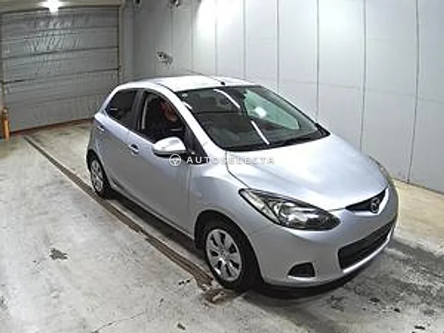 Mazda Demio 2009, auction grade 3.5