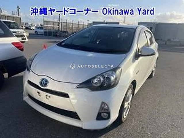 Toyota Aqua 2013, auction grade R