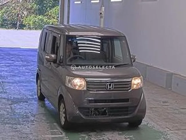 Honda N-BOX 2014, auction grade RA