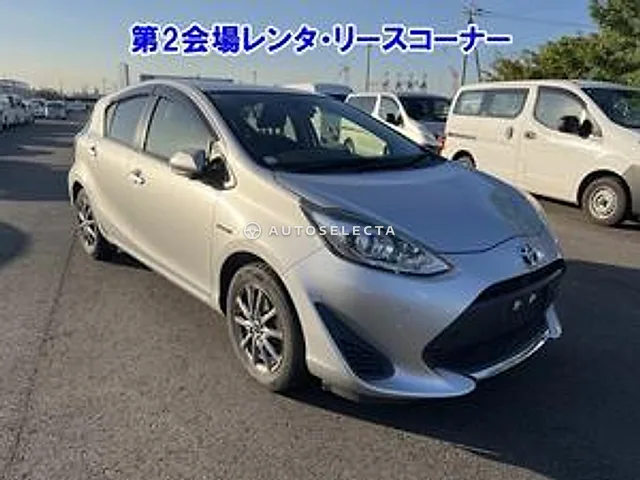 Toyota Aqua 2019, auction grade 4