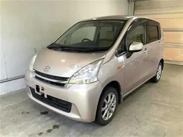 Daihatsu Move 2011, auction grade R