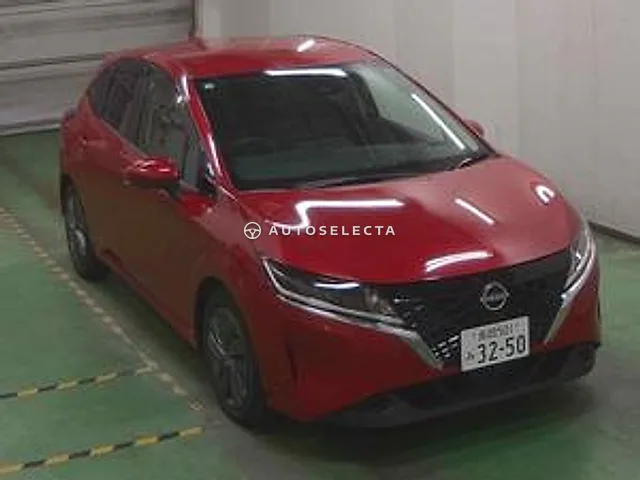 Nissan Note 2023, auction grade 3.5